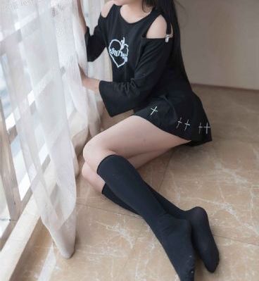 禁止的爱之善良的小姨子