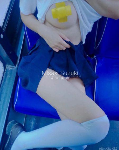 李月华三级实干电影