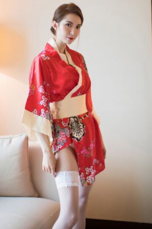 火口两个人