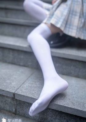 中字hd有夫之妇与快递员