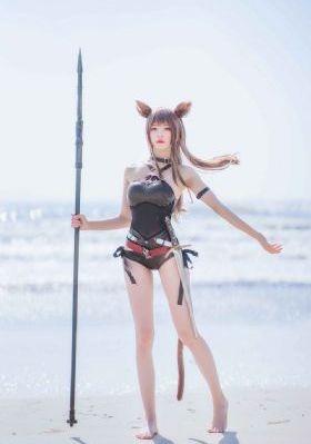 撕开情趣内衣让他呻吟让他爽
