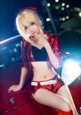 谨慎成为魔法少女
